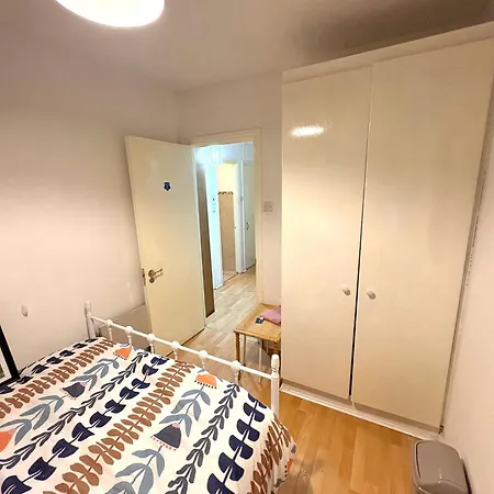 Ha Penny Bridge House , Private Double With River Liffey View, Perfect Location Homestay